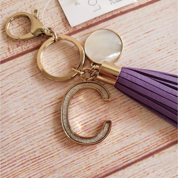 LOFT Leather Initial "C" Tassel Keychain/Handbag Charm - Picture 2 of 4